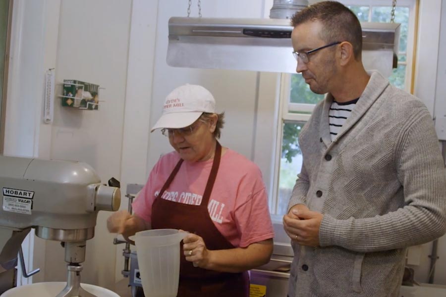 Making of the Clyde's Cyder Mill Cider Donuts